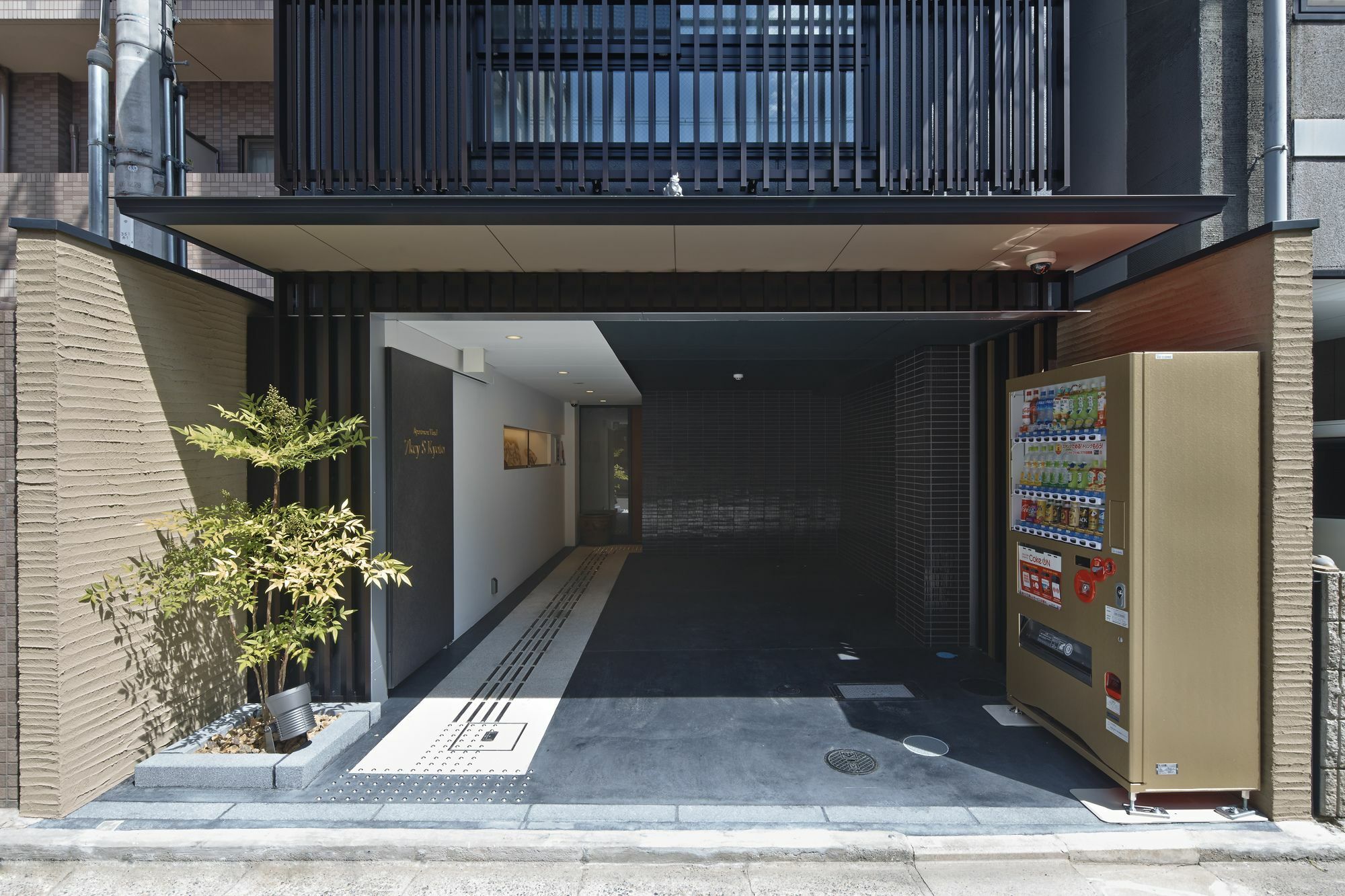 Apartment Hotel 7Key S Kyoto Bagian luar foto