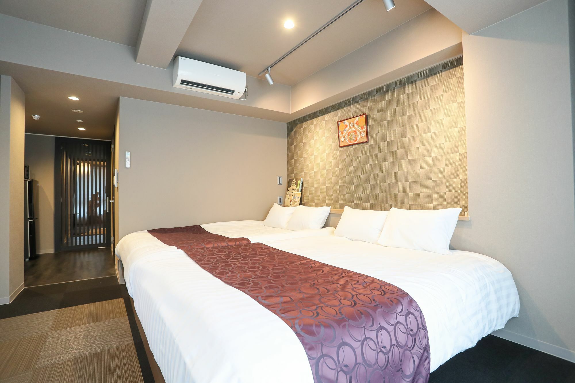 Apartment Hotel 7Key S Kyoto Bagian luar foto